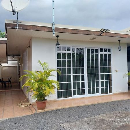 Chaine Lodge Maison Entiere Free Parking & Wifi 3Min De L'Aeroport Faaa Kültér fotó